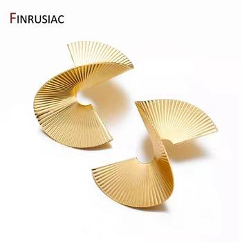 Нова златна Спирала обици с неправилна геометрична форма, преувеличенная обици-карамфили С-образна форма в стил пънк, Модни обеци за жени